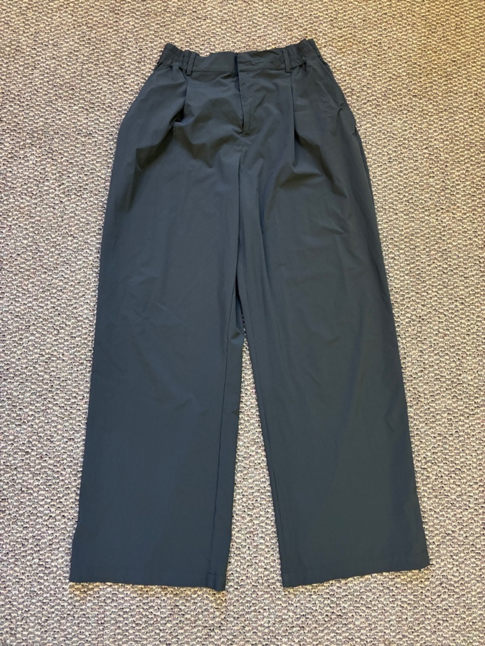 ALO Yoga Black Wide-Leg Jogger Pants